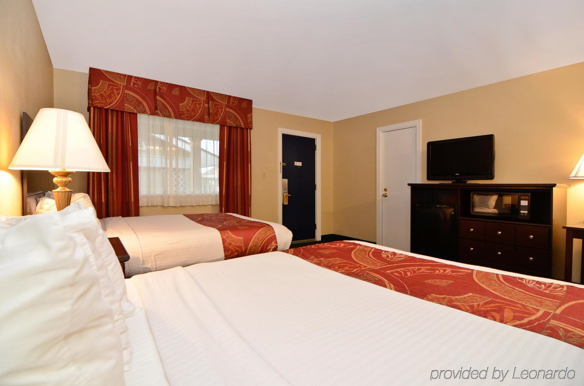 Days Inn By Wyndham Alexander City Phòng bức ảnh